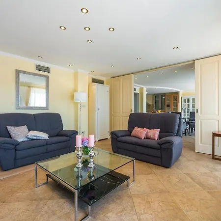 K Dubrovnik - Five Bedroom With Private Sea Access * 扎通