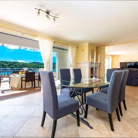 K Dubrovnik - Five Bedroom With Private Sea Access * 扎通
