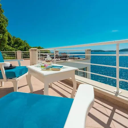 K Dubrovnik - Five Bedroom With Private Sea Access *