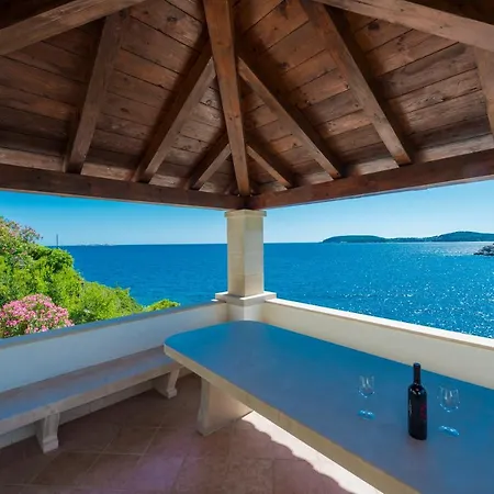 K Dubrovnik - Five Bedroom With Private Sea Access Вилла