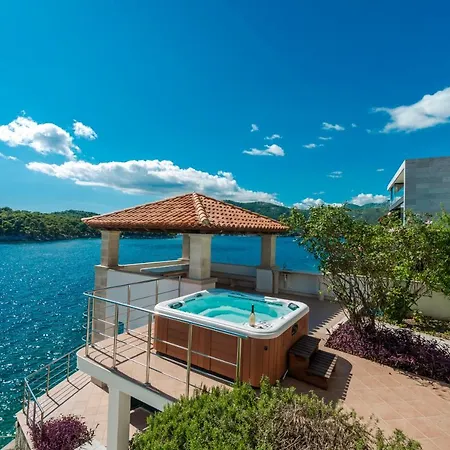 K Dubrovnik - Five Bedroom With Private Sea Access * Затон
