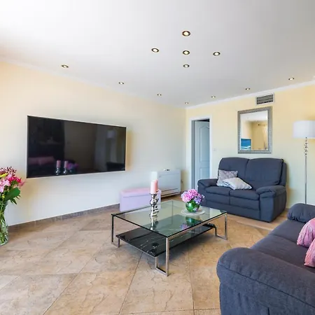 K Dubrovnik - Five Bedroom With Private Sea Access Вилла